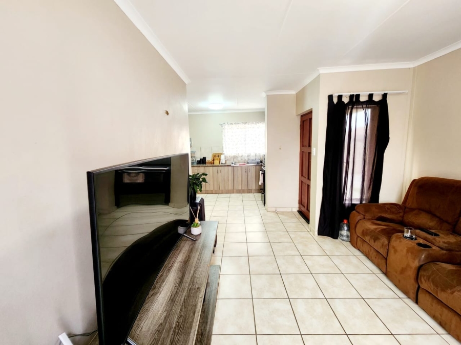 3 Bedroom Property for Sale in Waterkloof Hill Estate North West